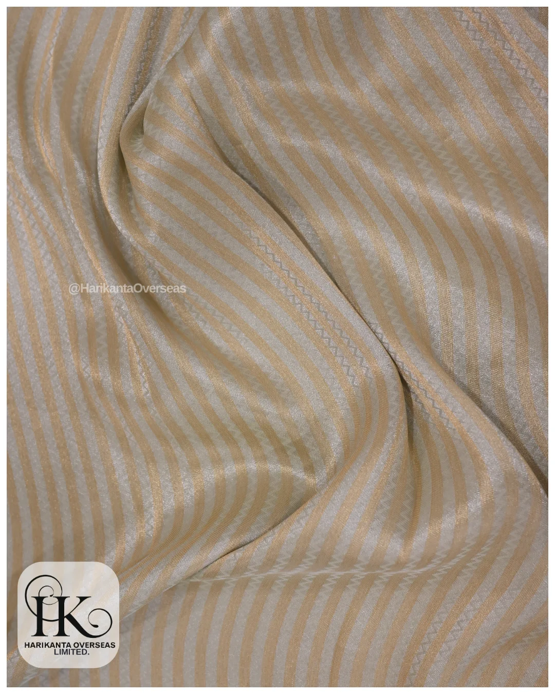 Viscose Giraffe Jacquard